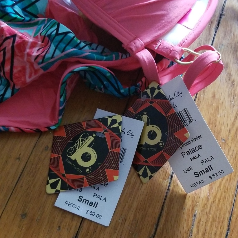 NWT Bikini - Picture 4 of 4